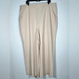Torrid Studio Women’s NWT Plus Size 3 Short Pull On Wide Leg Refined Crepe Pants